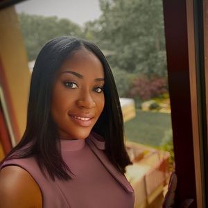 Meet your Posher, Vanessa